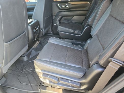 Used 2023 Chevrolet Tahoe High Country image 17