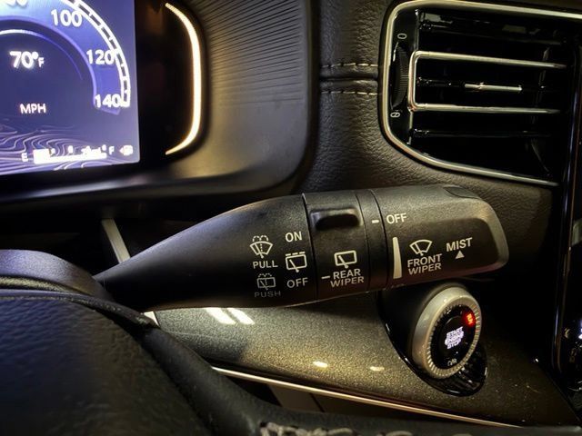 Used 2024 Jeep Wagoneer 4WD image 40