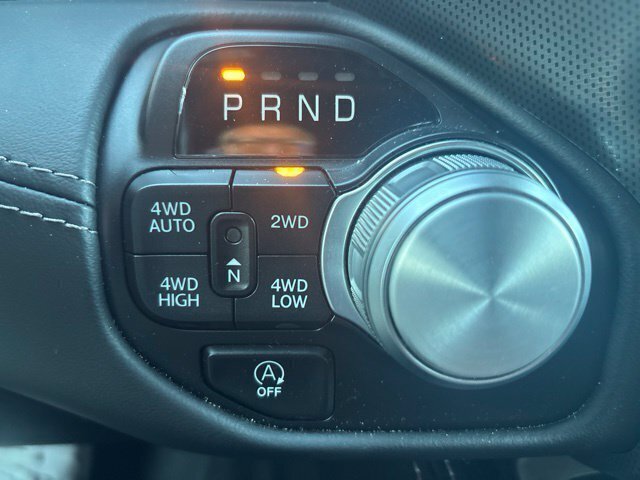 Used 2023 RAM 1500 Limited AWD/4WD image 19