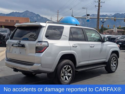 Used 2024 Toyota 4Runner TRD Off-Road Premium image 4