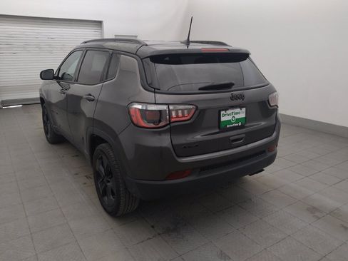 Used 2021 Jeep Compass Latitude AWD/4WD image 5