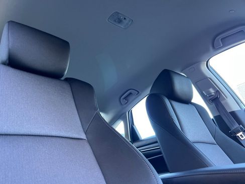 Used 2022 Honda Accord Hybrid image 16