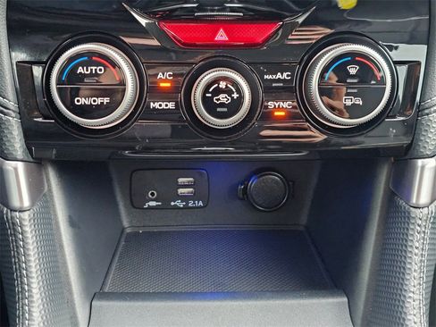 Used 2022 Subaru Forester Limited w/ Popular Package #3 image 33