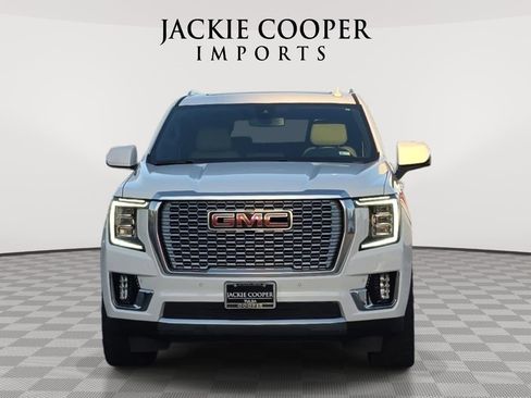 Used 2022 GMC Yukon SLT w/ SLT Premium Package RWD image 2