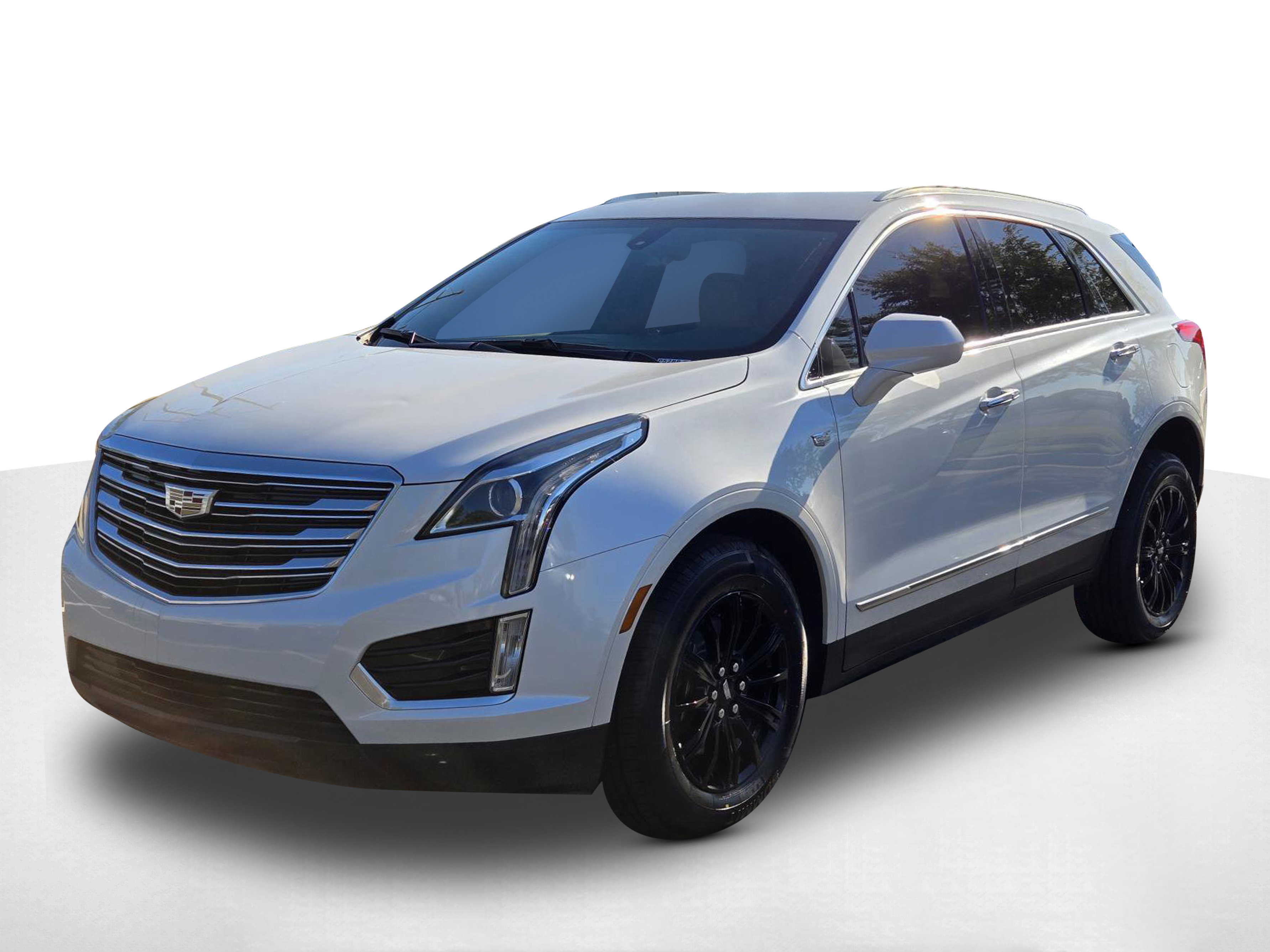 Used 2019 Cadillac XT5 FWD image 1