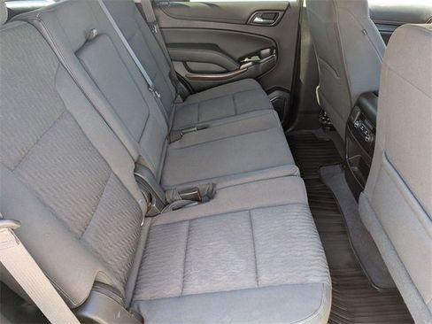 Used 2019 GMC Yukon SLE w/ SLE Value Package image 30