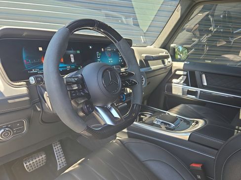 Used 2025 Mercedes-Benz G 63 AMG 4MATIC image 4