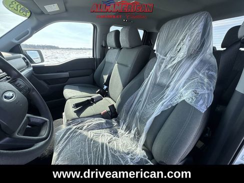 Used 2023 Ford F150 XLT image 18