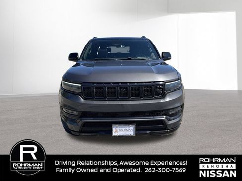 Used 2024 Jeep Grand Wagoneer Series II w/ Quick Order Packagew 28T AWD/4WD image 8