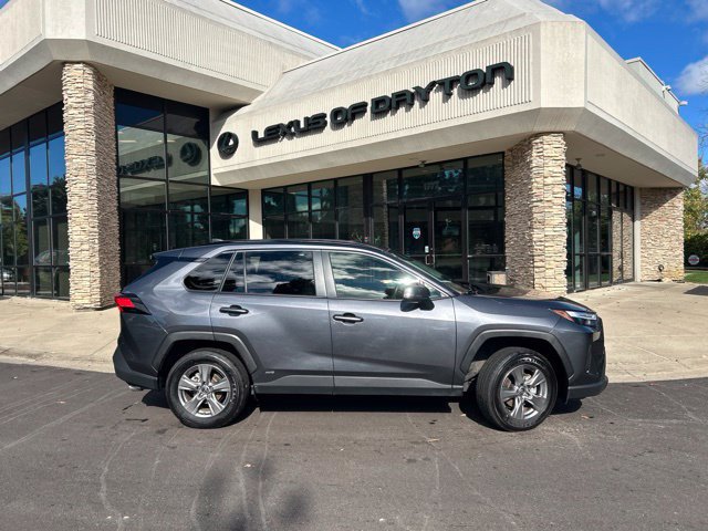Used 2017 Toyota Highlander Limited w/ Protection Package #3 AWD/4WD image 8