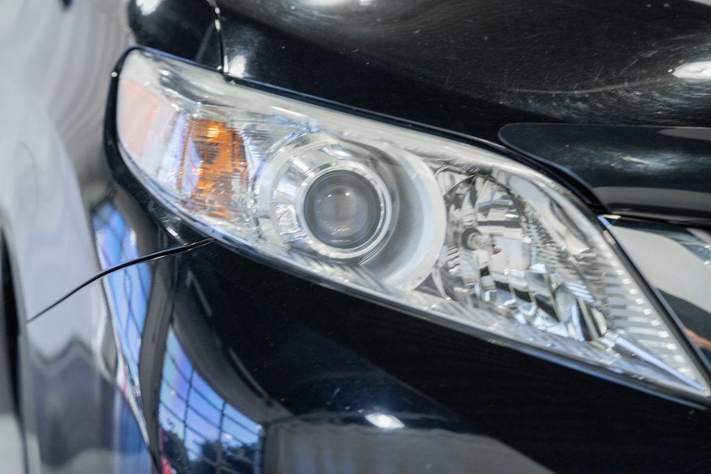 Used 2017 Toyota Sienna XLE w/ XLE Navigation Package FWD image 10