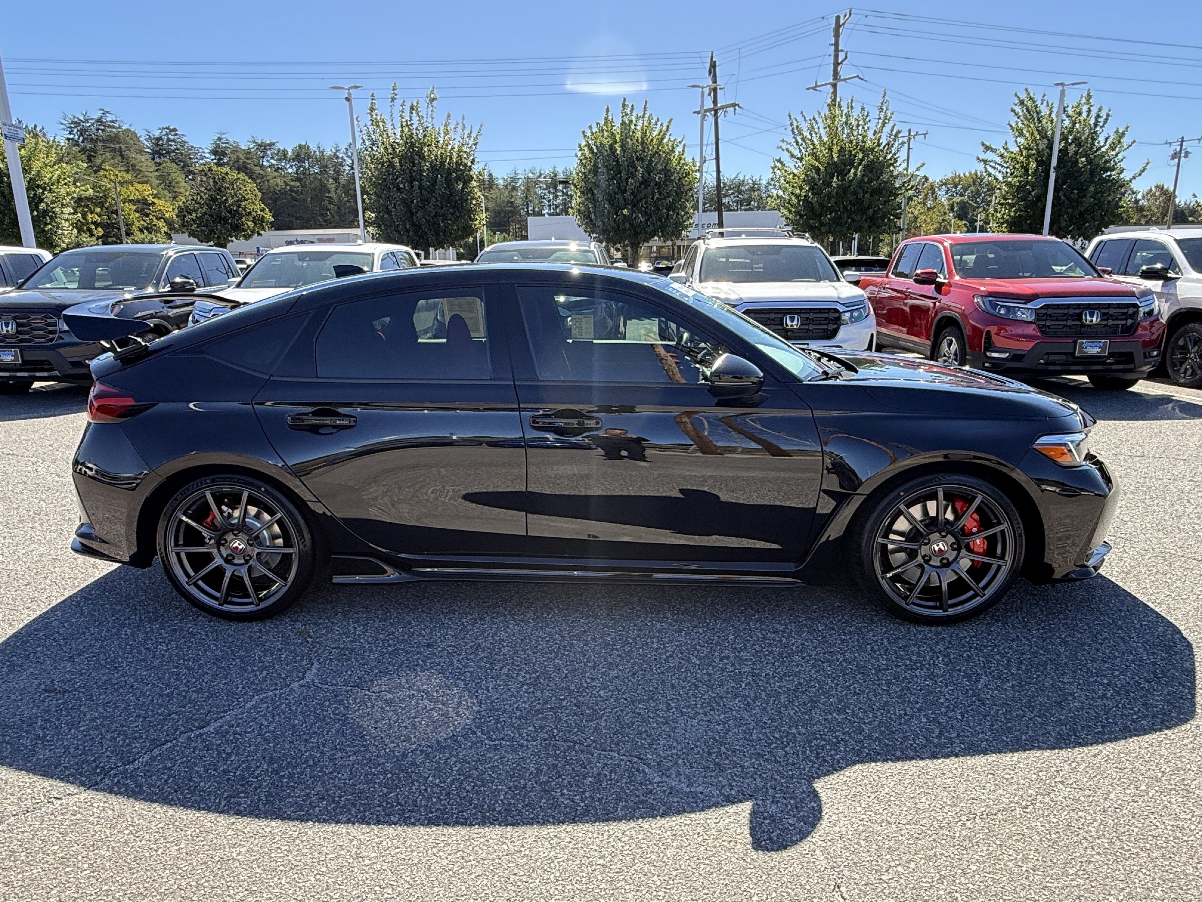 Certified 2023 Honda Civic Type R image 9