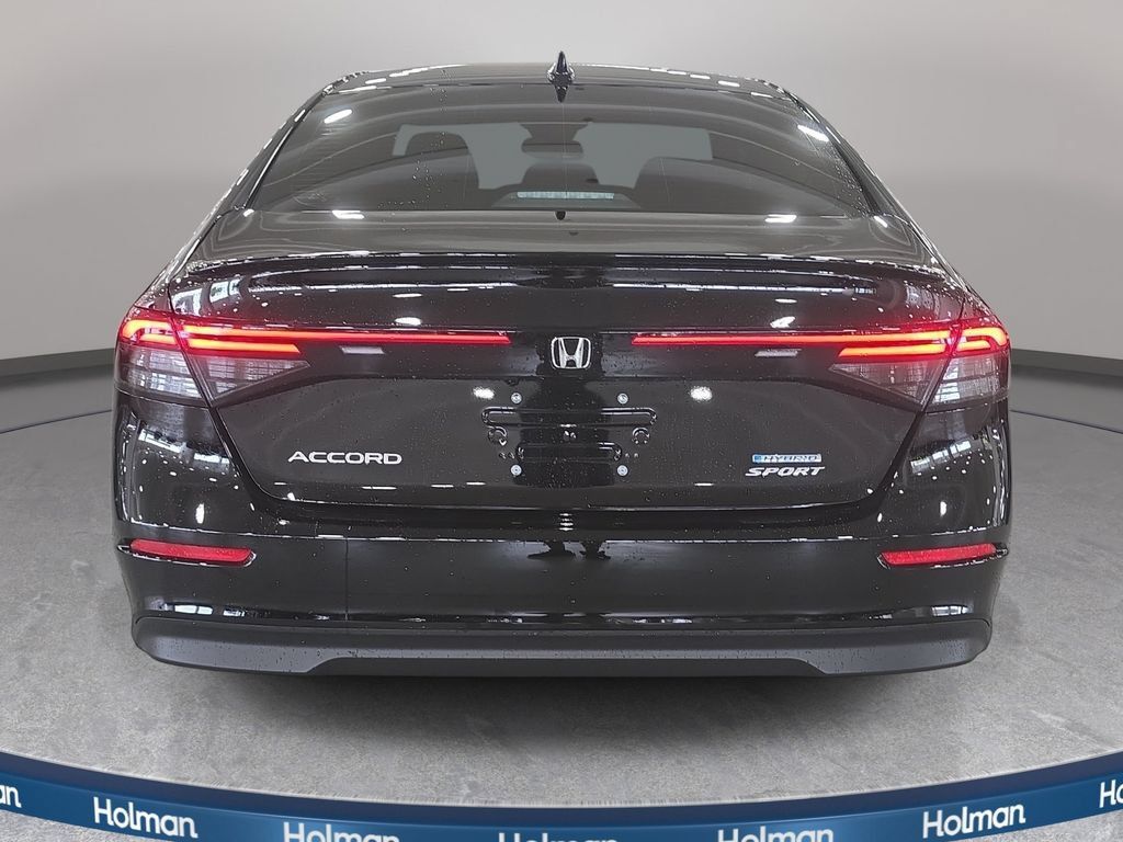 Used 2025 Honda Accord Sport image 7