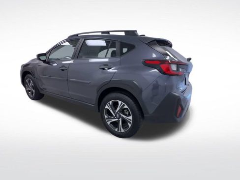 Used 2025 Subaru Crosstrek 2.5i Premium AWD/4WD image 9
