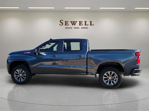 Used 2021 Chevrolet Silverado 1500 RST w/ Z71 Off-Road Package image 2