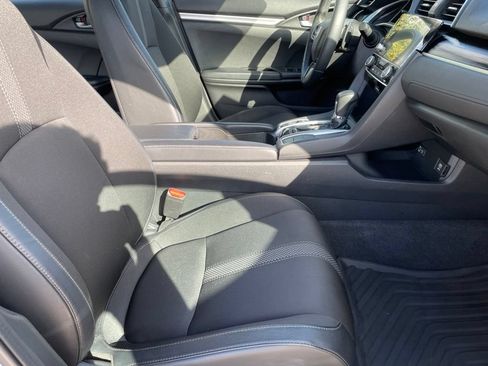 Used 2020 Honda Civic Sport image 24