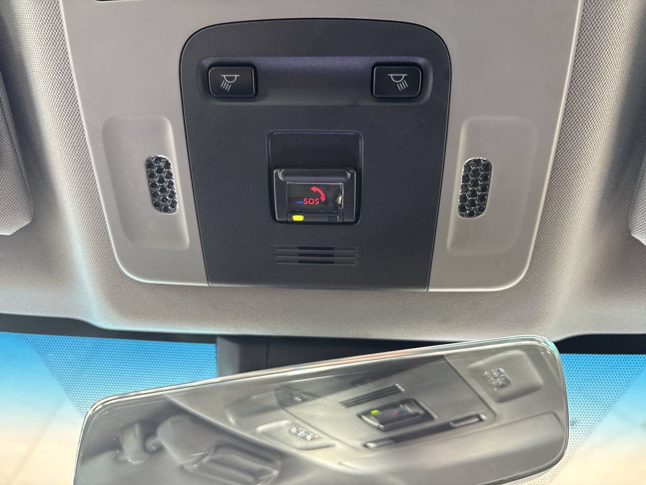 Certified 2024 Toyota Camry SE w/ Cold Weather Package FWD image 16