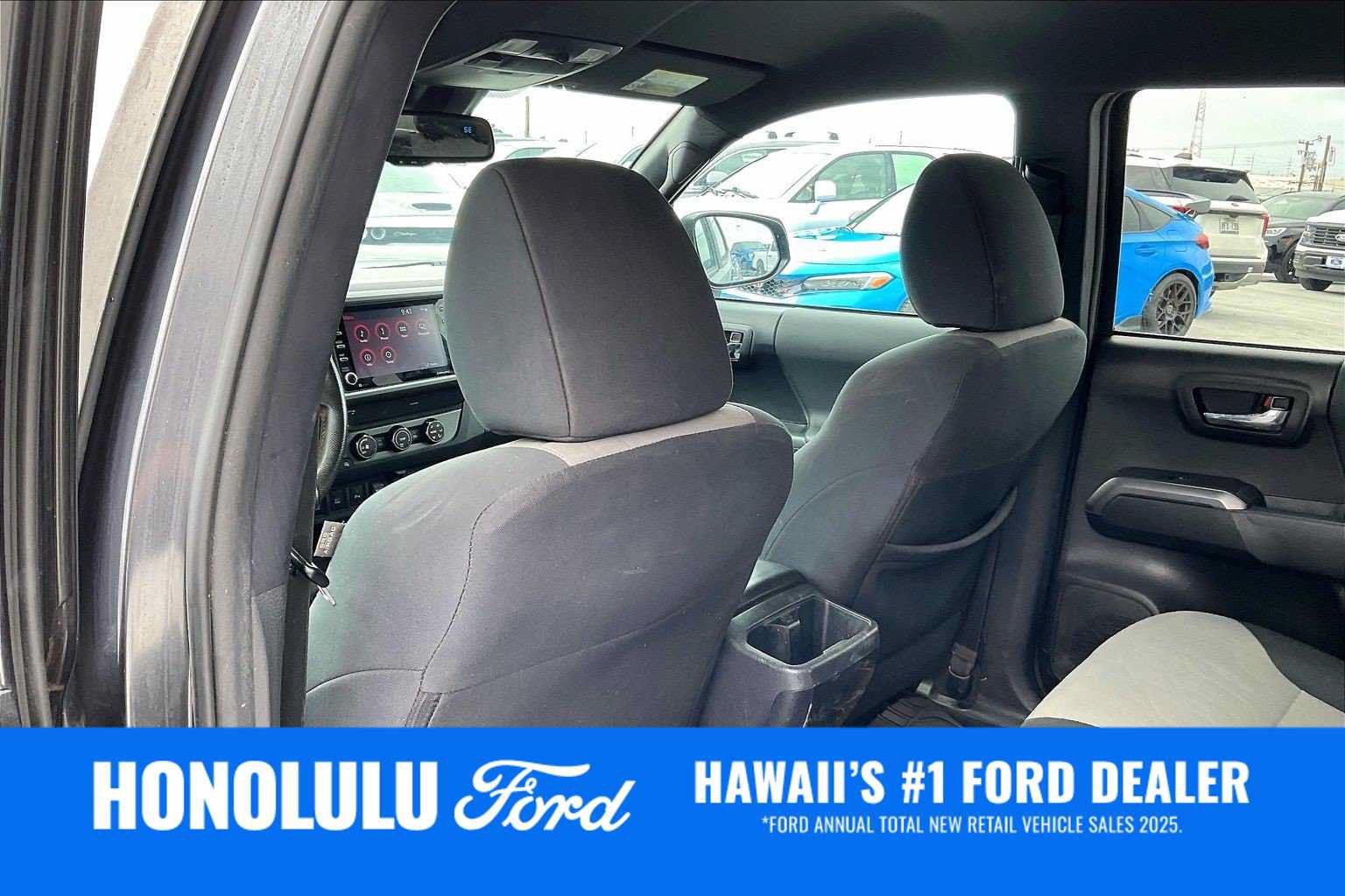 Used 2020 Toyota Tacoma TRD Off-Road w/ Technology Package RWD image 12