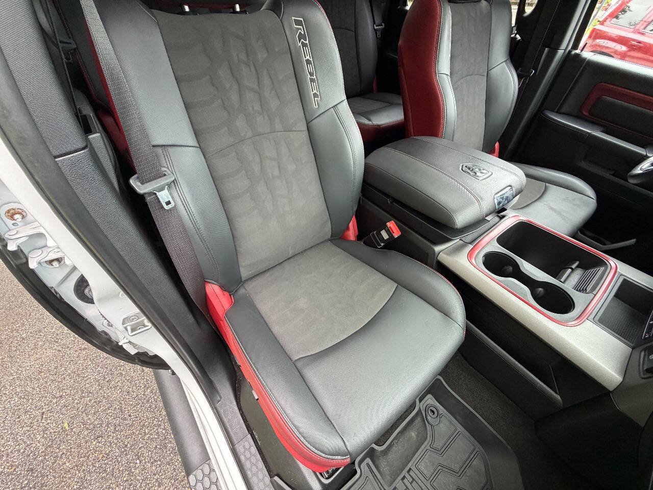 Used 2017 RAM 1500 Rebel w/ Luxury Group AWD/4WD image 12