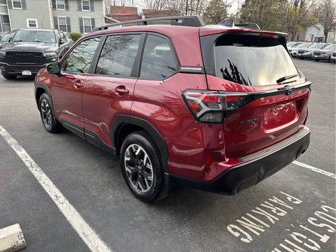 Certified 2025 Subaru Forester Premium image 6