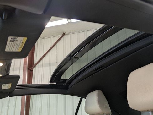 Used 2012 Volkswagen Eos Komfort image 26