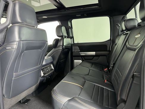 Used 2024 Ford F350 Platinum w/ FX4 Off-Road Package image 29