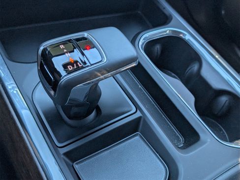 Used 2024 Chevrolet Silverado 1500 High Country w/ Midnight Edition image 24