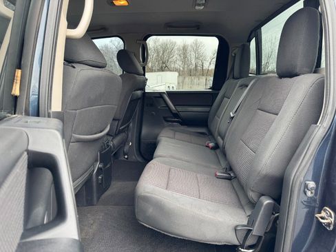 Used 2014 Nissan Titan SV image 16