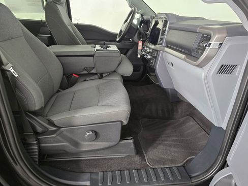 Used 2024 Ford F150 XLT w/ Tow/Haul Package image 39