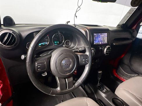 Used 2013 Jeep Wrangler Sport AWD/4WD image 29