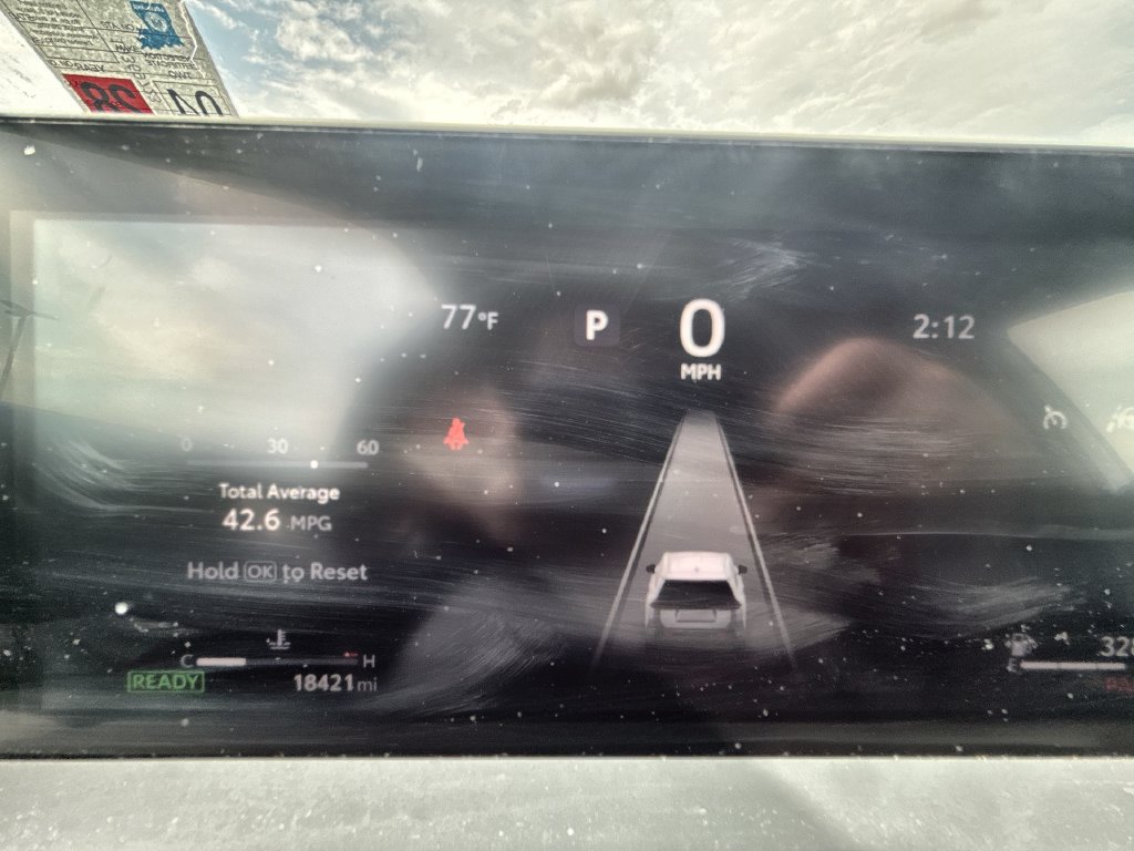 Used 2026 Toyota RAV4 LE AWD/4WD image 19