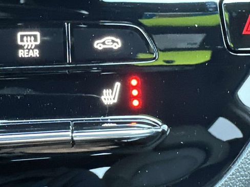Used 2025 Buick Envista Avenir FWD image 45