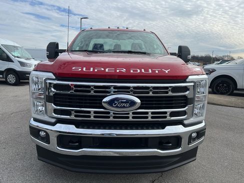 Used 2024 Ford F350 XLT image 2