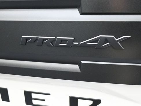 Used 2026 Nissan Frontier PRO-4X w/ Tow Package image 13