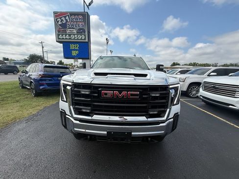 Used 2024 GMC Sierra 2500 Pro w/ 1SA Pro Safety Plus Package AWD/4WD image 9