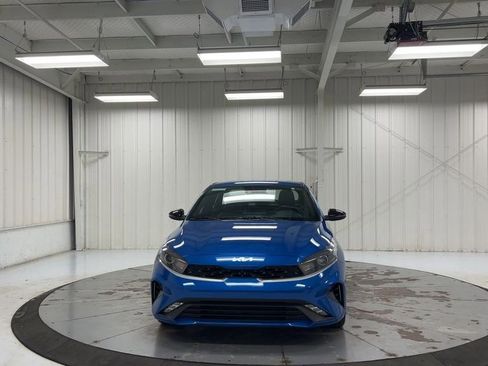 Used 2022 Kia Forte GT-Line FWD image 3