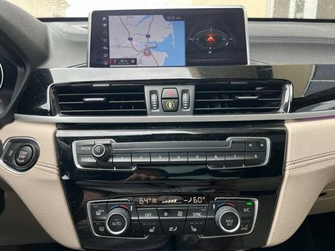 Used 2022 BMW X1 sDrive28i w/ Convenience Package FWD image 14