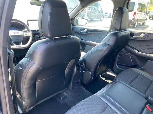 Certified 2023 Ford Escape ST-Line Select w/ Tech Pack #2 AWD/4WD image 28