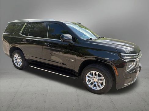 Used 2025 Chevrolet Tahoe LT AWD/4WD image 7