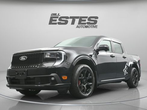 Used 2025 Ford Maverick Lobo AWD/4WD image 30
