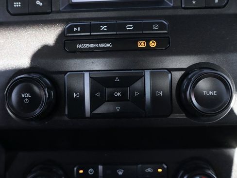 Used 2020 Ford F350 XL w/ Power Equipment Group image 31