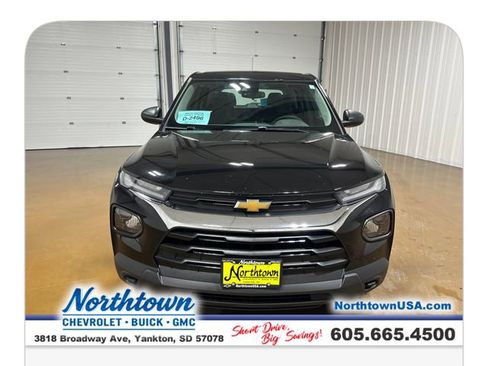 Used 2023 Chevrolet TrailBlazer LS FWD image 8