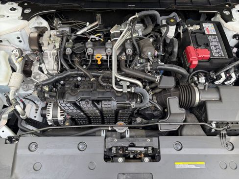 Used 2025 Nissan Altima 2.5 SV image 28
