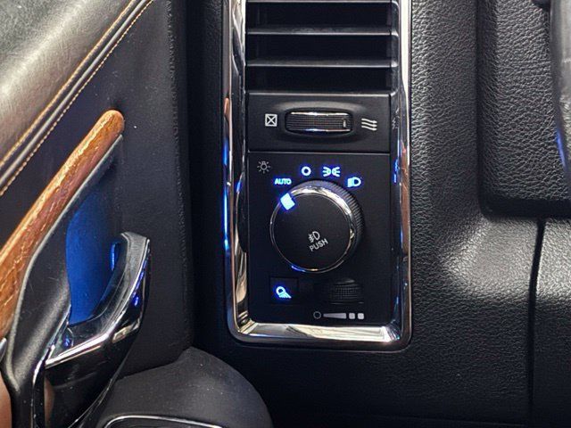 Used 2015 RAM 1500 Laramie Longhorn w/ Convenience Group AWD/4WD image 13