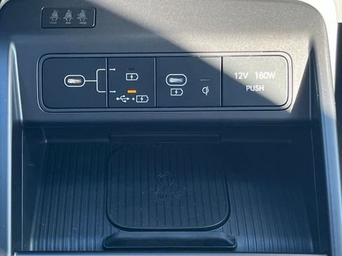 New 2026 Hyundai Kona Limited AWD/4WD image 33