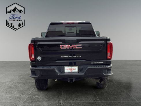Used 2022 GMC Sierra 2500 Denali w/ Denali Black Diamond Edition image 4