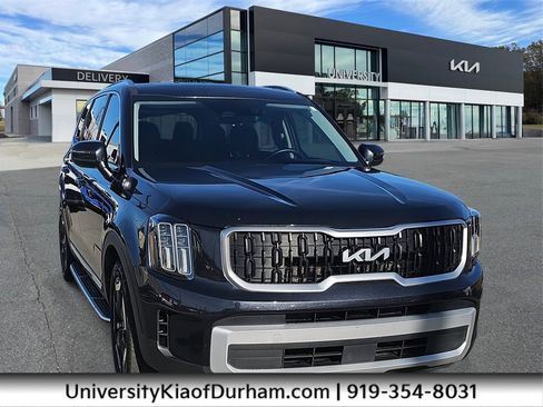 Certified 2025 Kia Telluride EX w/ EX Captain's Chair Package image 1