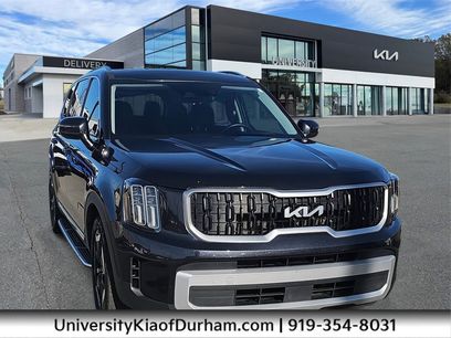 Certified 2025 Kia Telluride EX w/ EX Captain's Chair Package