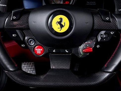 Certified 2020 Ferrari Portofino image 39