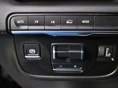 Used 2021 Cadillac Escalade ESV Sport image 26